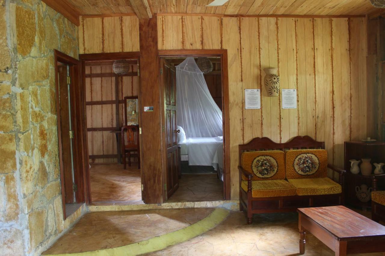 Nueva Alianza Hotel *